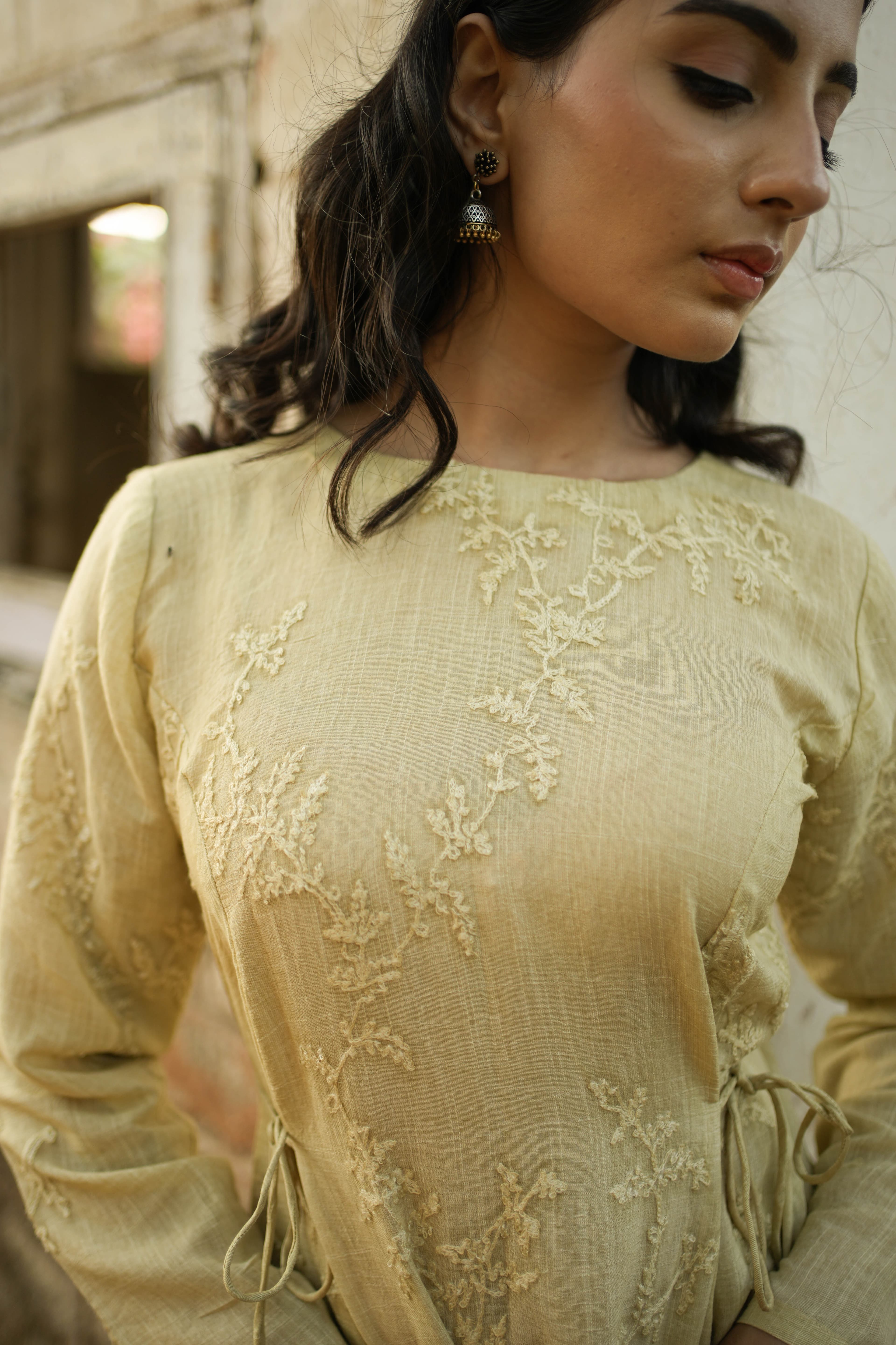 Marigold Linen Set view 3